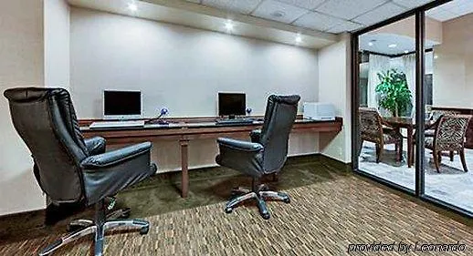 Wyndham Hotel 4*