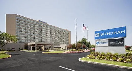 Wyndham Hotel