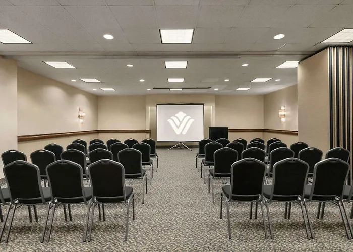 Hotel Wyndham 4*